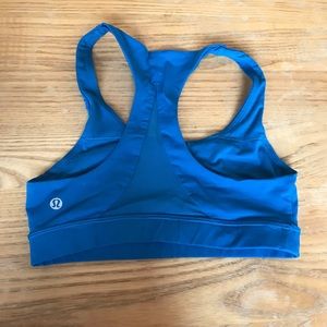 Lululemon sports bra